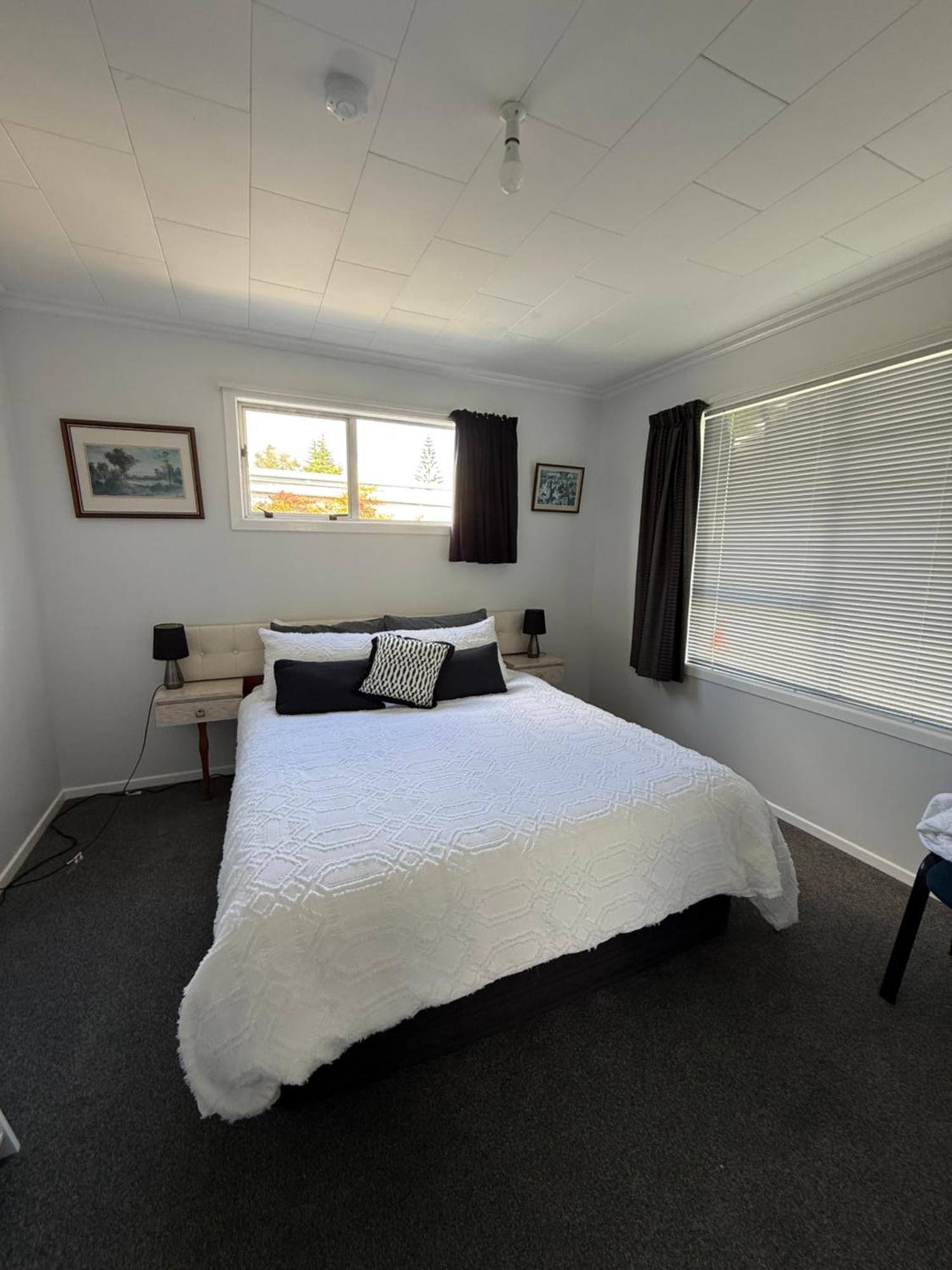 Inglewood Shared Home Bnb 新普利茅斯 外观 照片