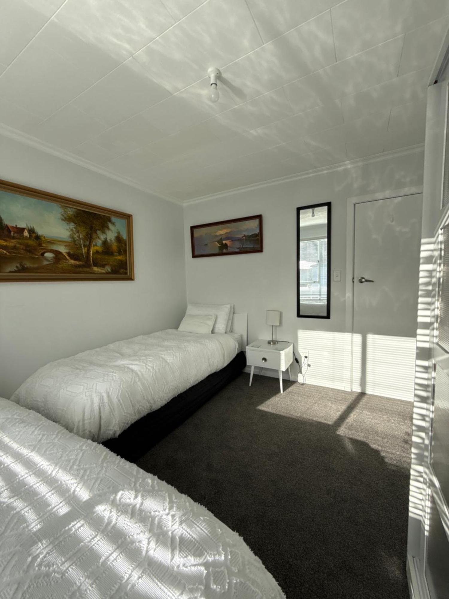 Inglewood Shared Home Bnb 新普利茅斯 外观 照片